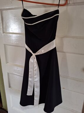 Ruby Rox Black & White Strapless Fit & Flare Dress Size 3 (CPD 101)
